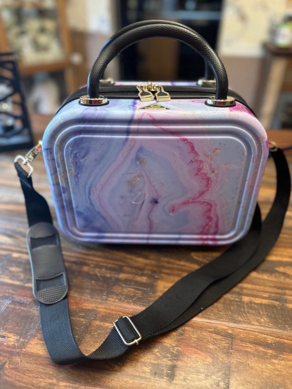 TRIFORCE Marble Vanity Travel Case Cosmetic Bag Makeup Train Case w Strap